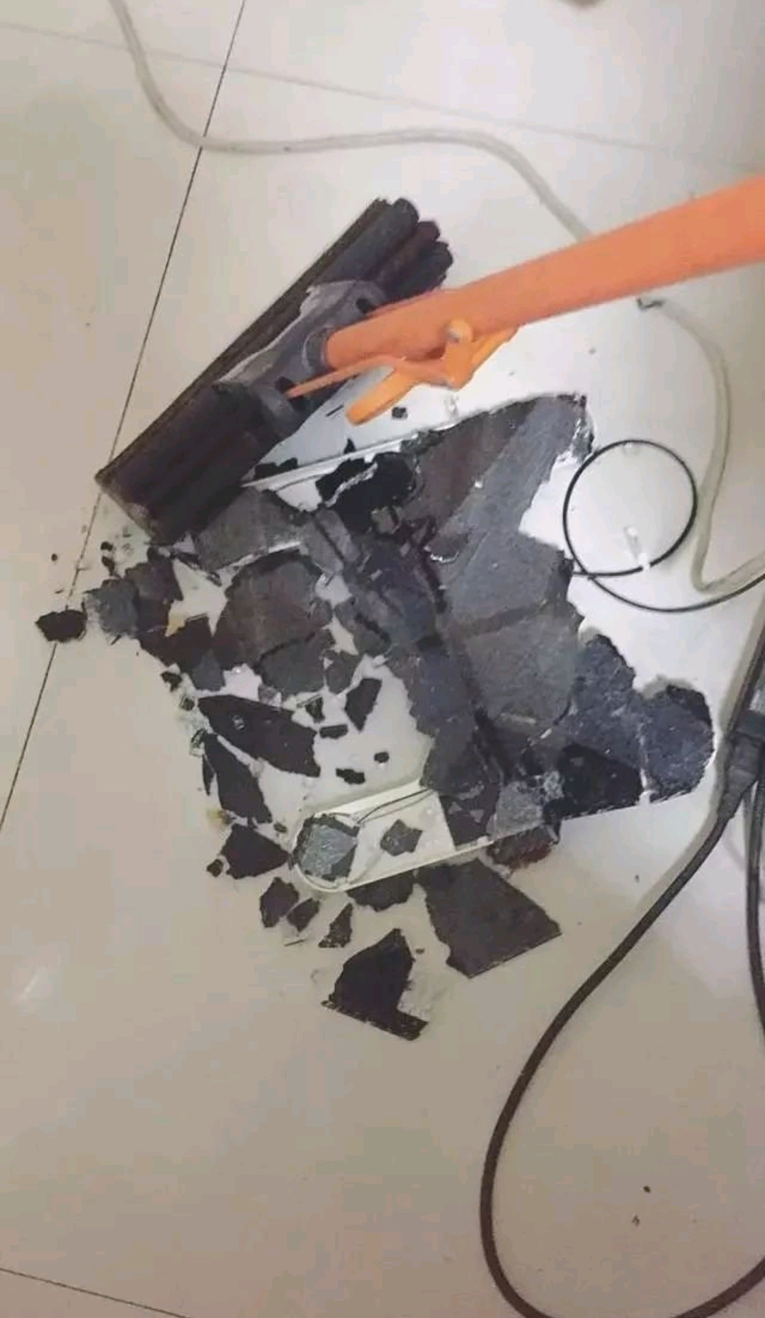 想看看自己最近瘦了没，结果、、、、