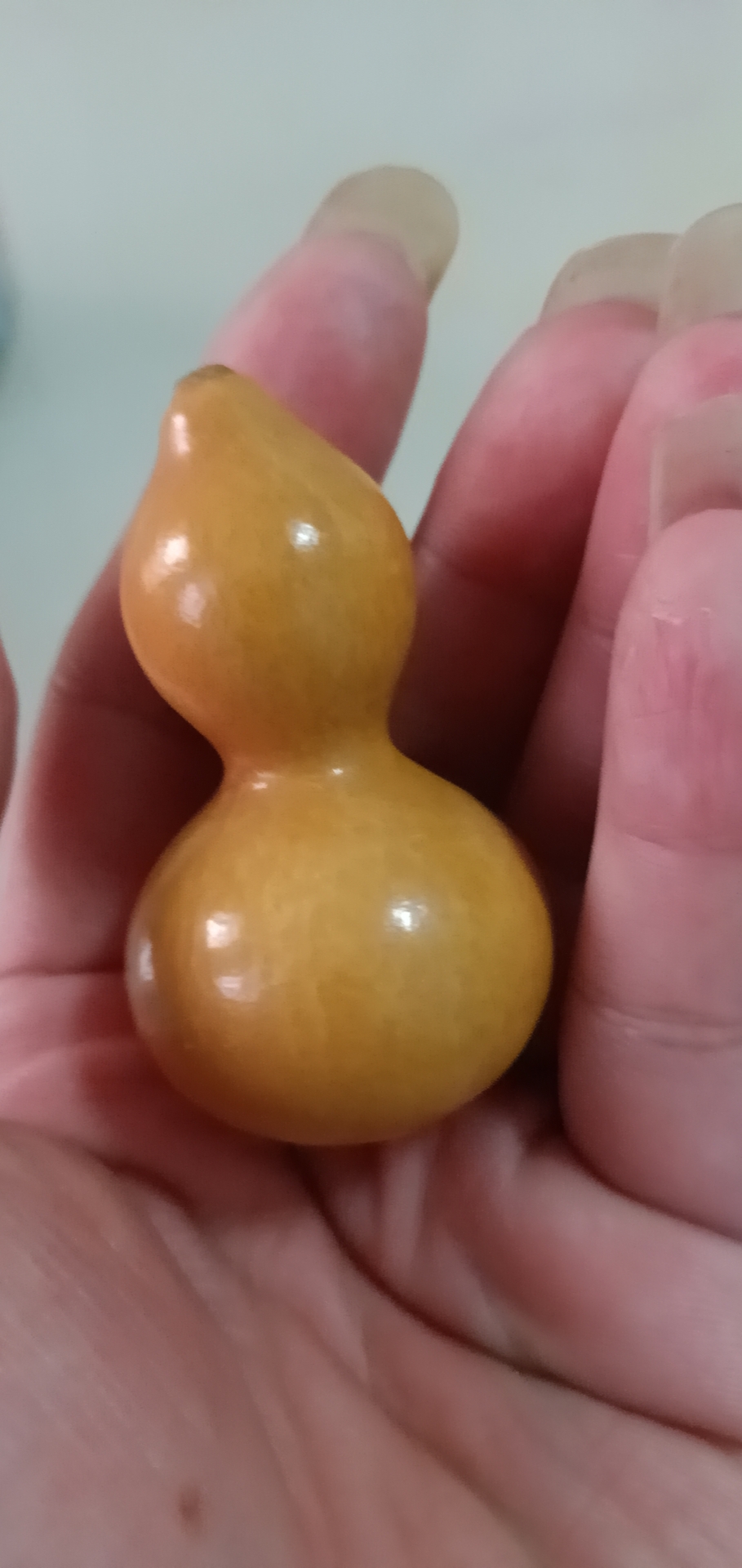 原来的捻手葫芦。盘了几个月了